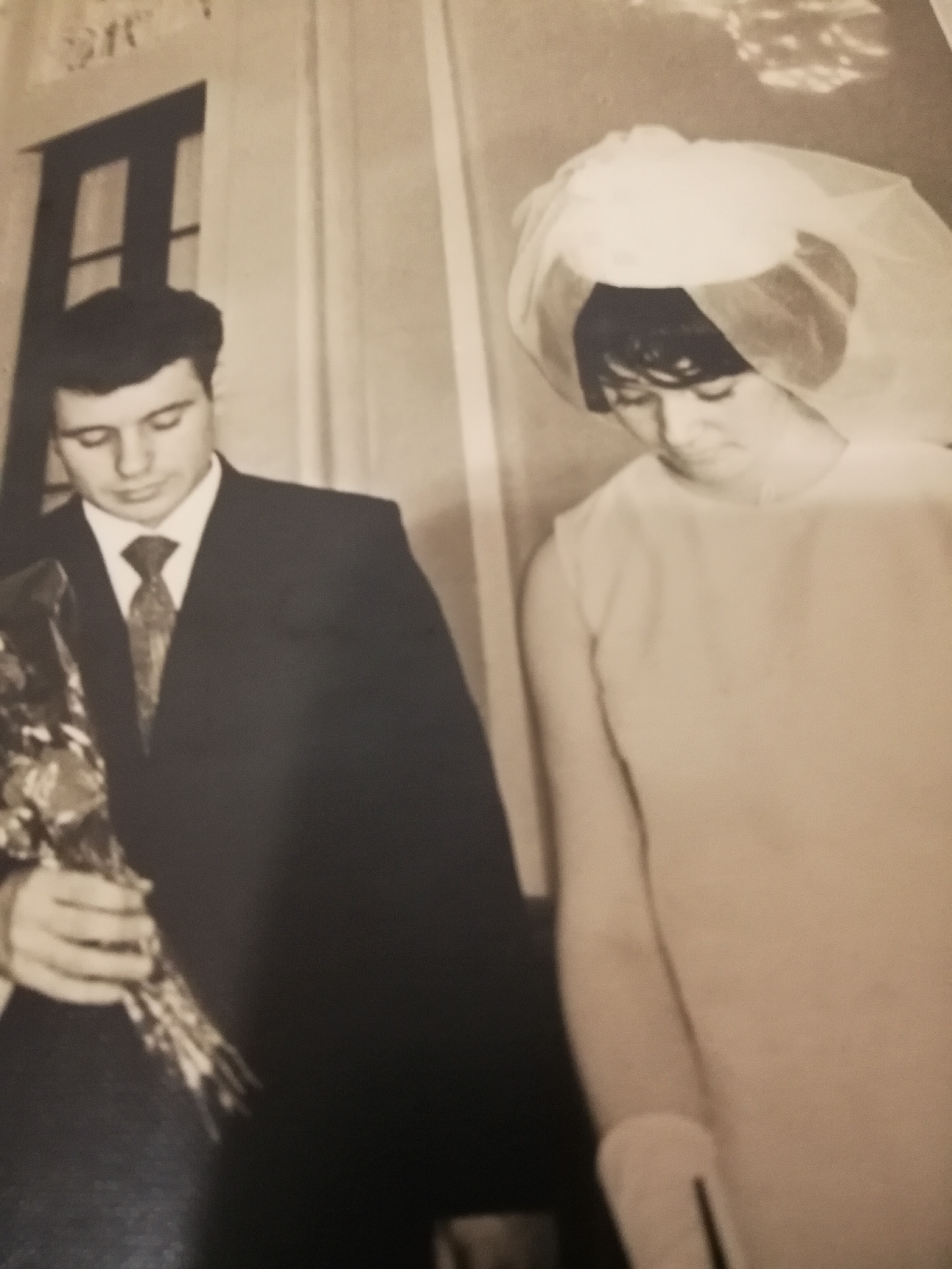 ראיון עם בן משפחה by guy aisakov - Ourboox.com