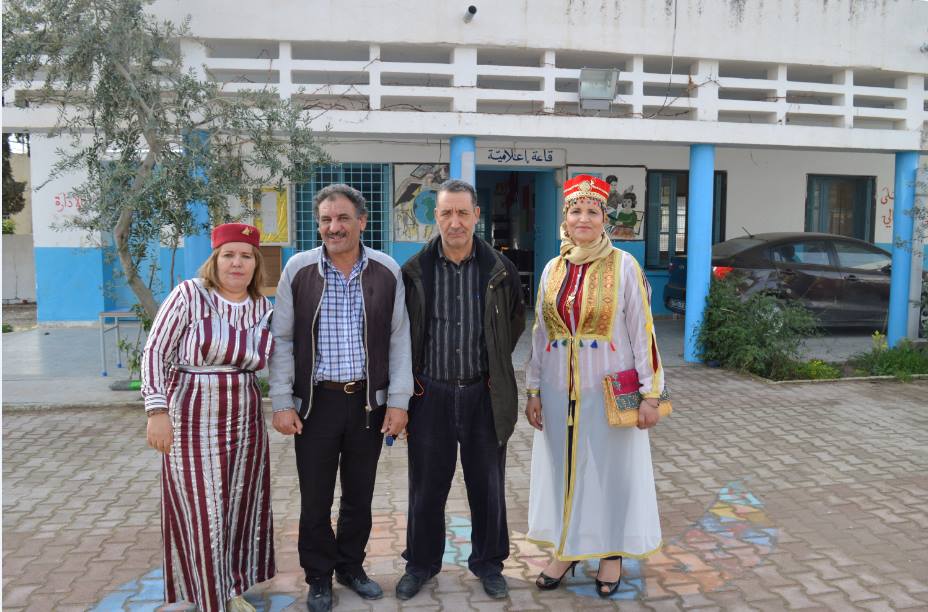 اليوم الوطني للباس التقليدي بالدائرة by abidi jazia - Ourboox.com