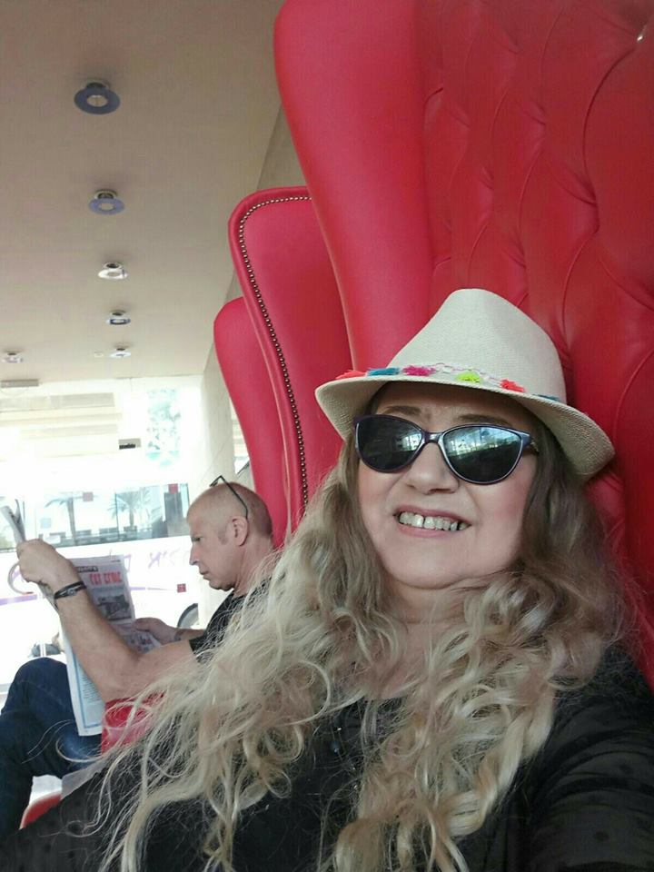 טורקיז האביב של חיים בניחוח האביב by Rosita Brener - Illustrated by כל התמונות מהרשת - Ourboox.com