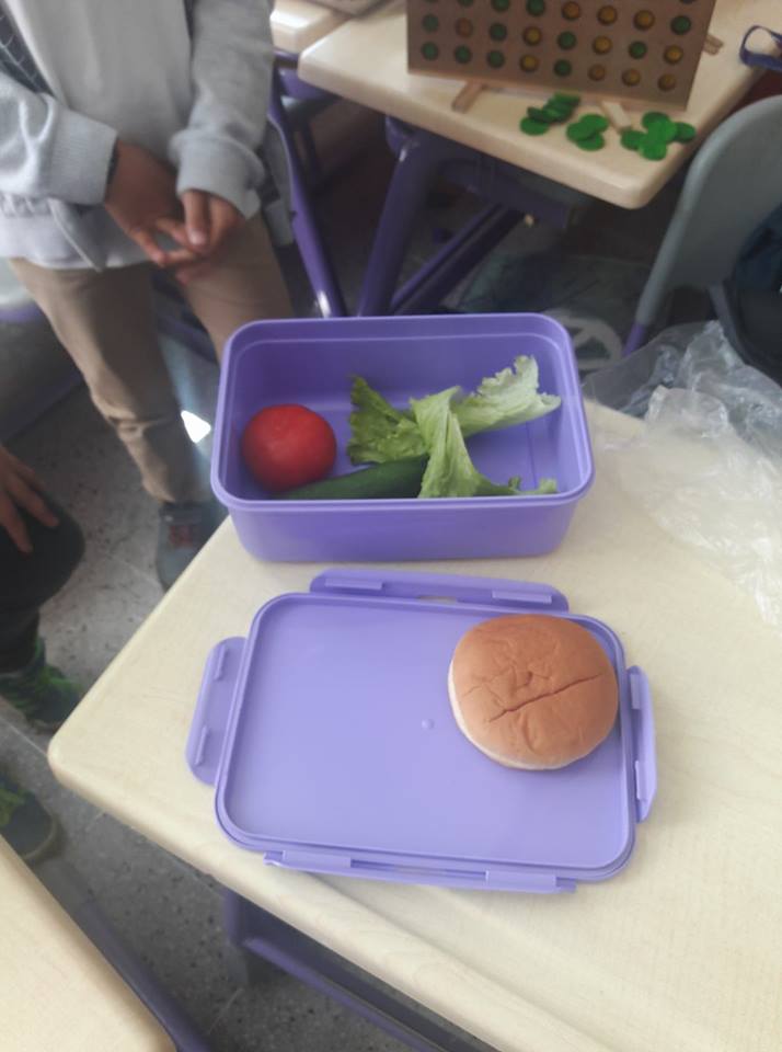 COOKING WITH KIDS by Necip Akça - Ourboox.com