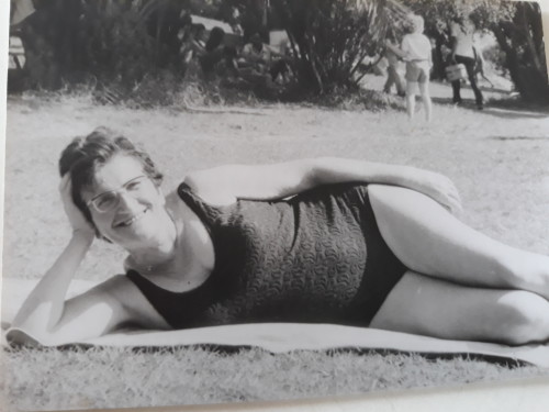 סבתא דוניה by yuval - Ourboox.com