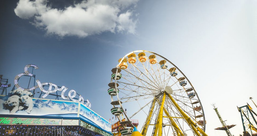 Країна розваг by Kristina - Ourboox.com