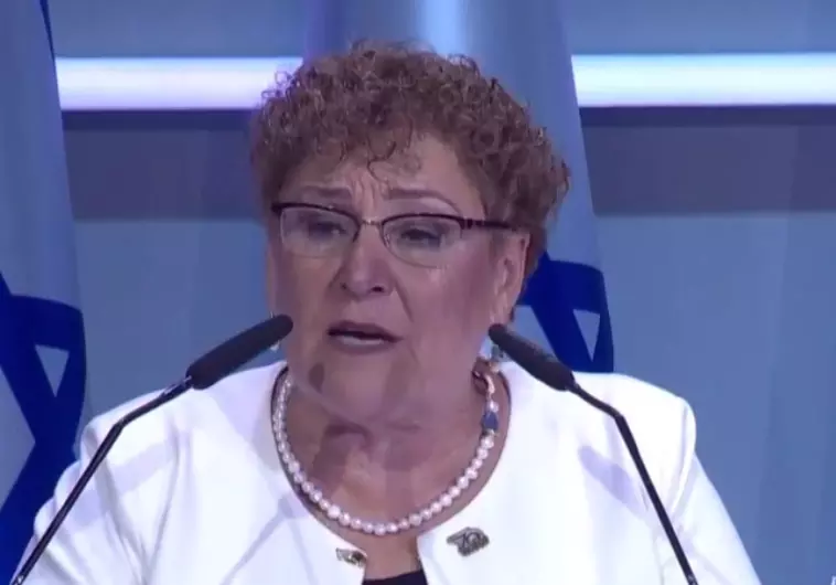 לב כואב ואוהב by yos - Ourboox.com