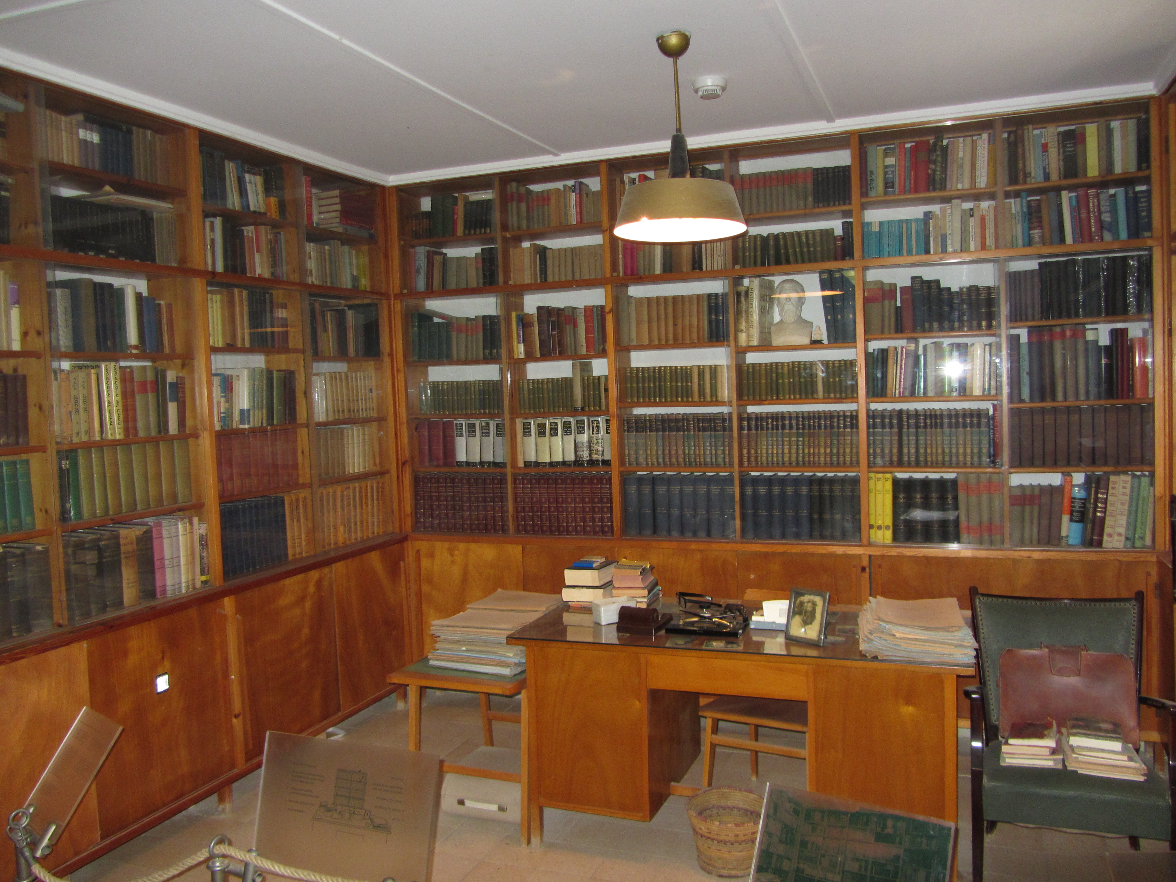 מי היה דוד בן גוריון ? by efrat asraf - Illustrated by אפרת אסרף - Ourboox.com