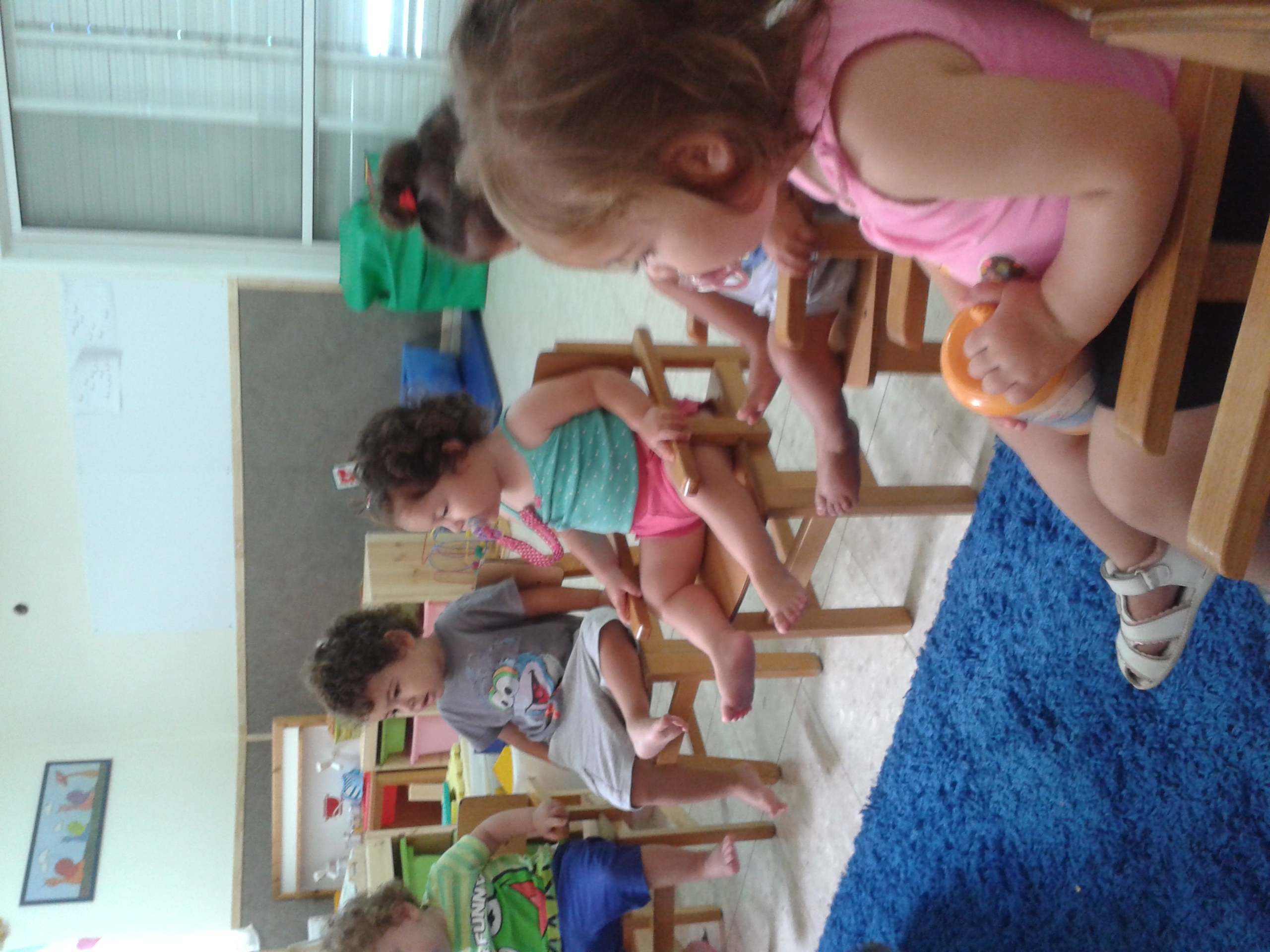 ?מה עושים עם רגשות by snir ilan - Ourboox.com