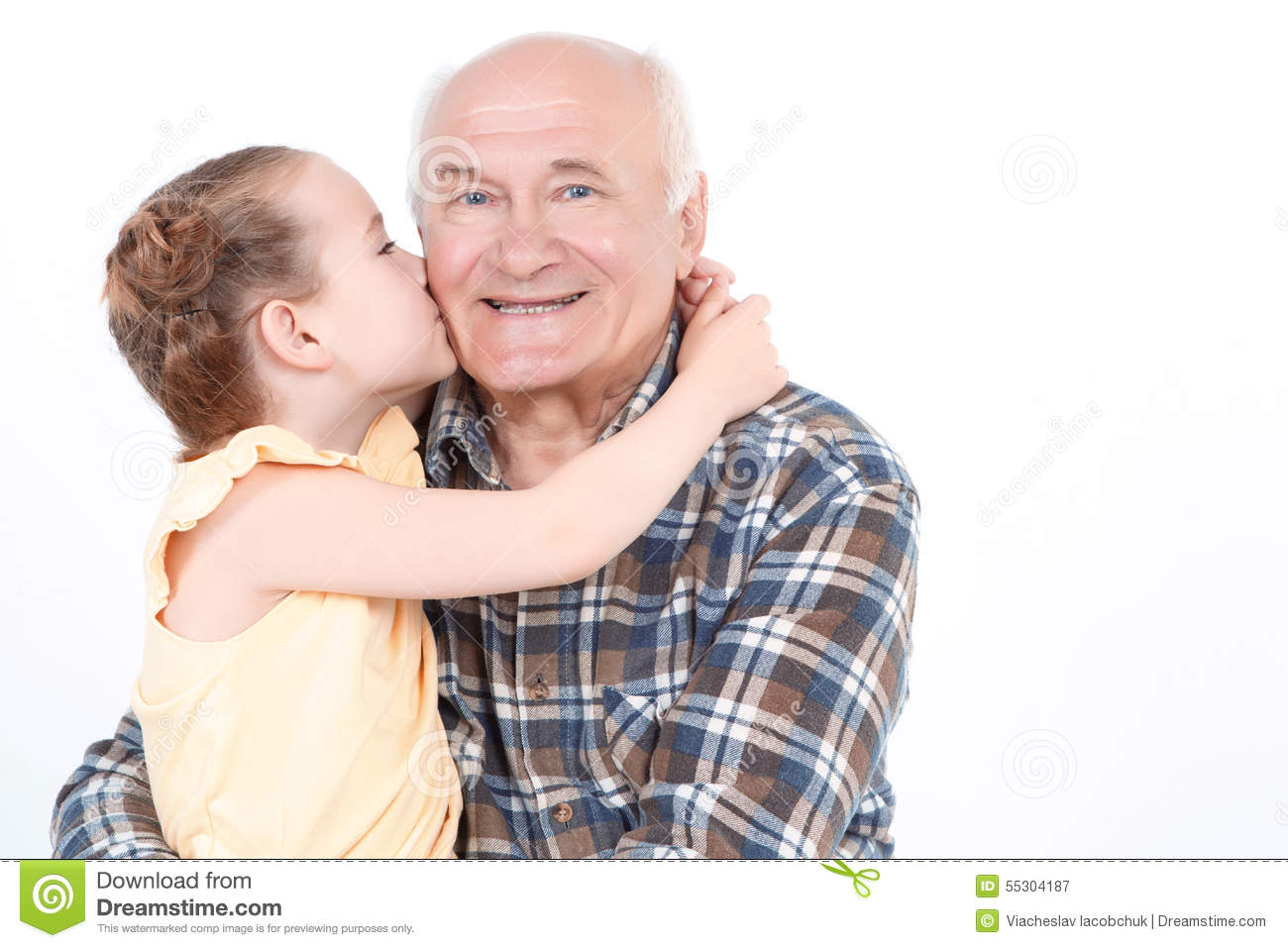 המשפחה שלי عائلتي by marwaomar - Illustrated by مروة عمر - Ourboox.com