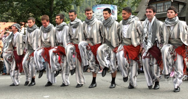 halk oyunları by yusufcan - Ourboox.com