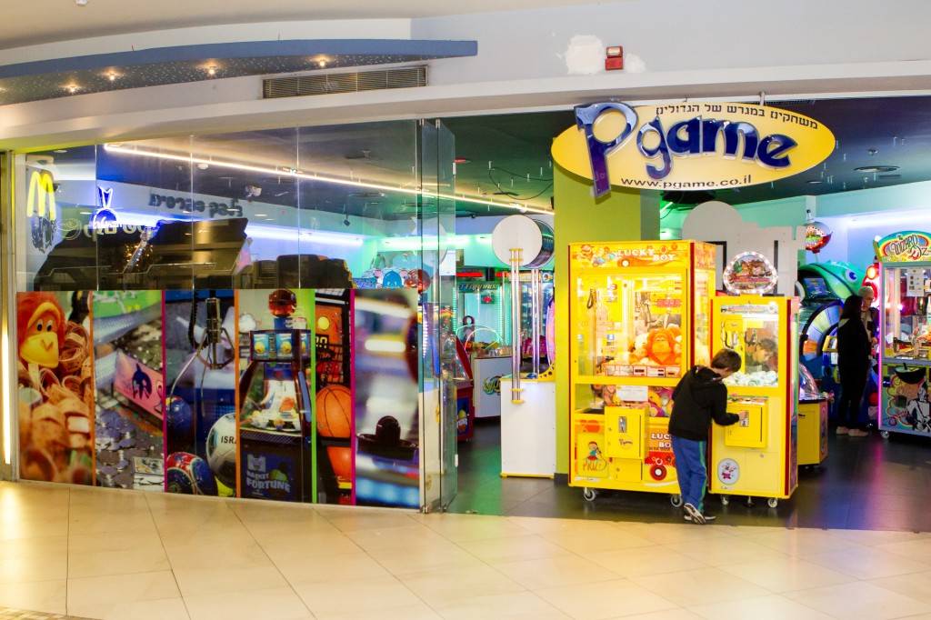 ילדי ארץ ישראל מספרים by snir cohen - Illustrated by שניר כהן בהנחיית המורה טלי אזור - Ourboox.com