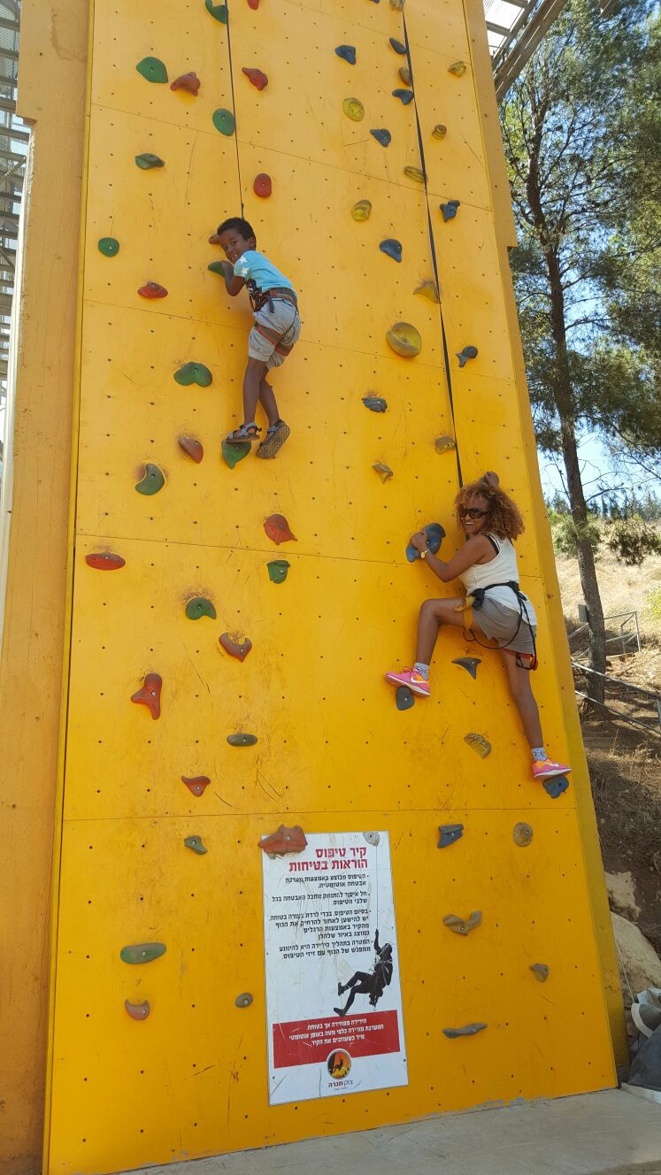 ילדי ארץ ישראל מספרים by snir cohen - Illustrated by שניר כהן בהנחיית המורה טלי אזור - Ourboox.com