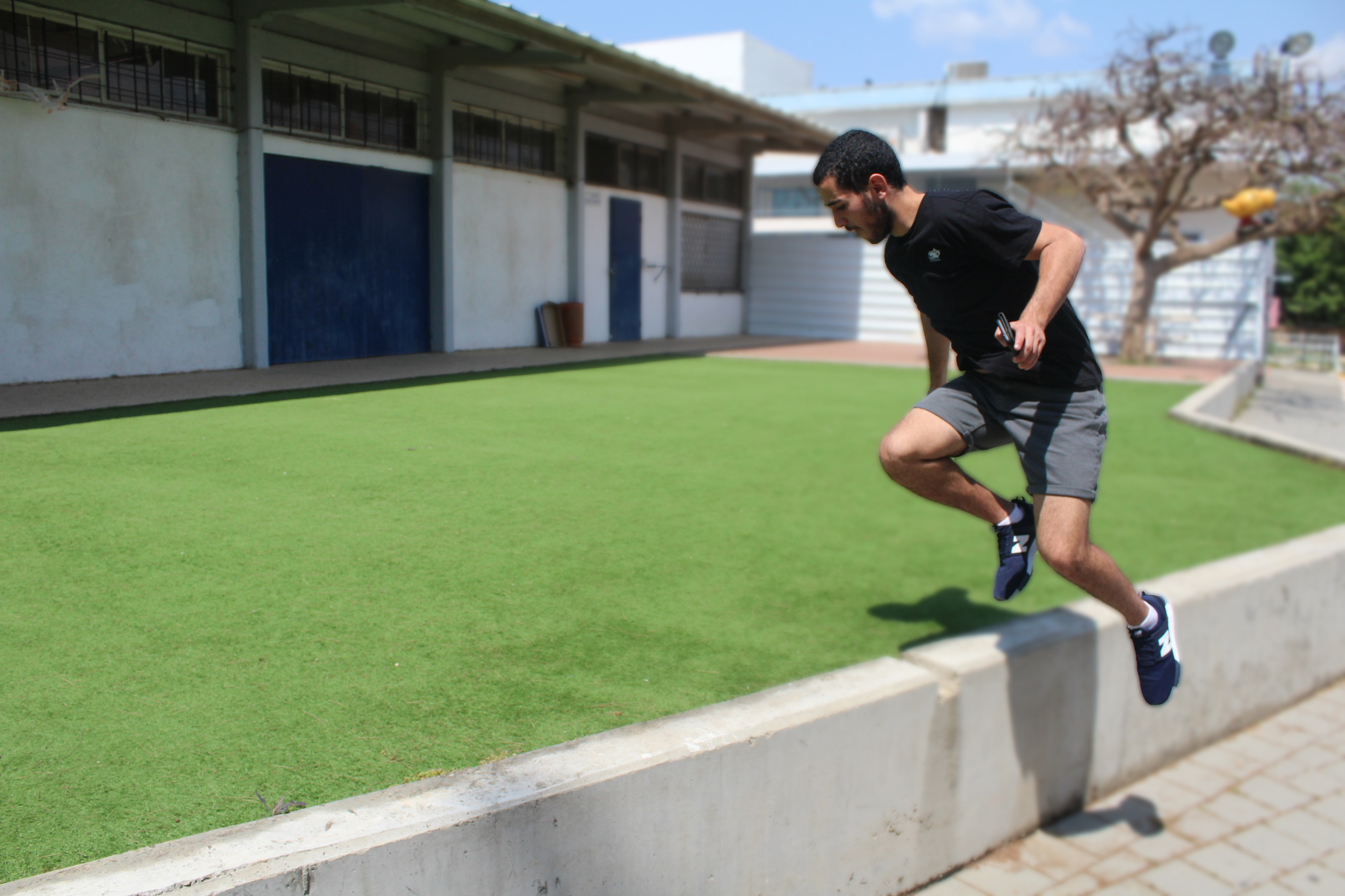 עבודת גמר צילום מעשי by bar - Illustrated by בר איס - Ourboox.com