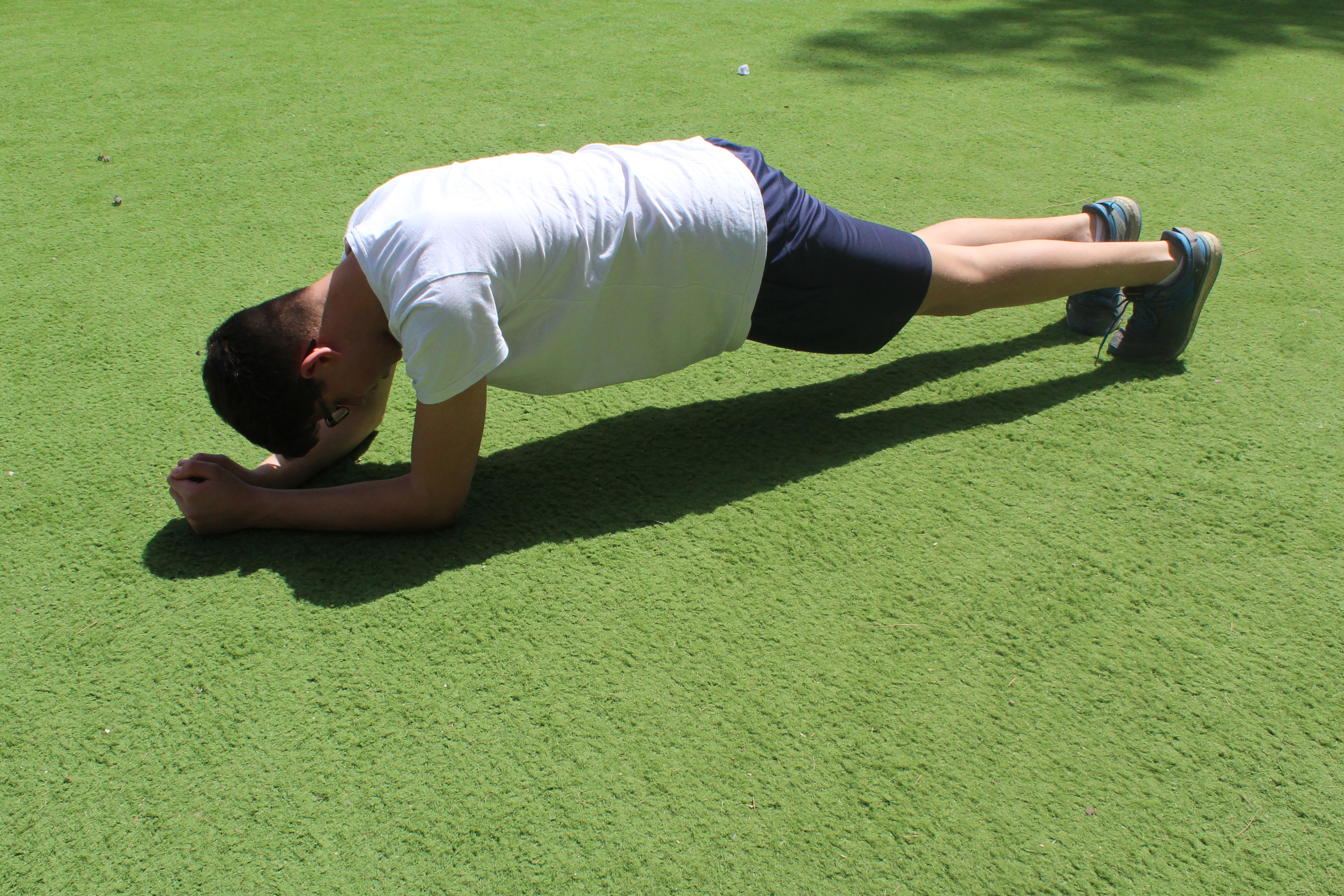 עבודת גמר צילום מעשי by bar - Illustrated by בר איס - Ourboox.com