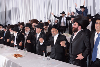 פרויקט גמר עיוני בצילום by shani gamrasni - Illustrated by שני גמרסני - Ourboox.com