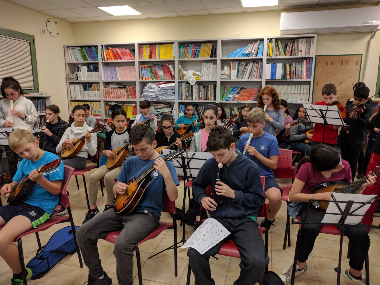 מאירועי ממלכתי א’ – תשע”ח by Orit Bar - Ourboox.com