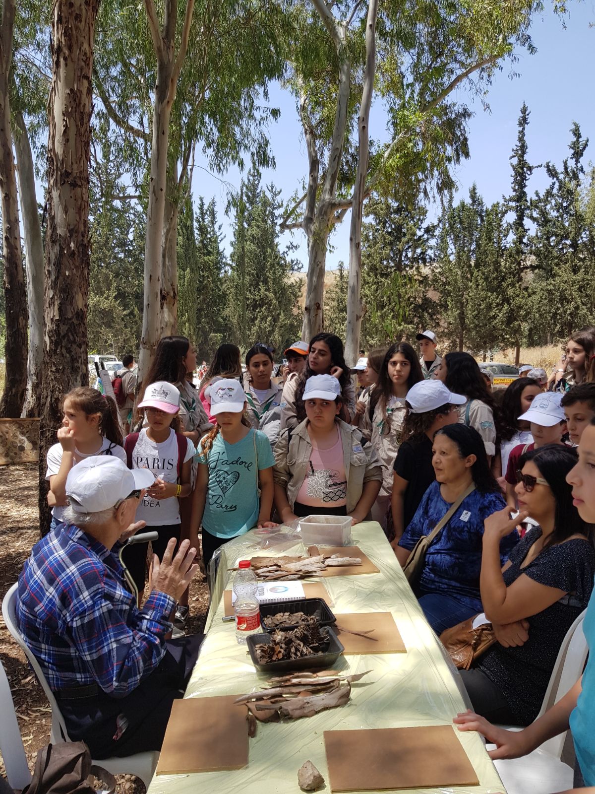 לטבע באהבה – מלך ברגר ביום כדור הארץ ראש העין מאי 2018 by gifted - Ourboox.com