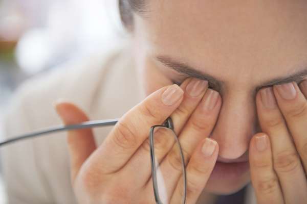 негативний вплив комп’ютера на здоров’я людини by Maxym - Ourboox.com