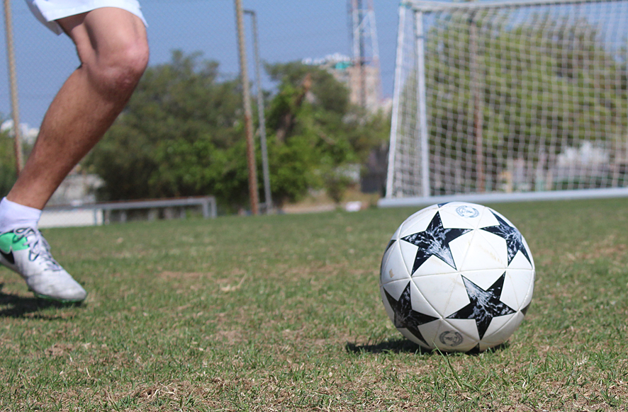 כדורגל by daniel petilon - Ourboox.com