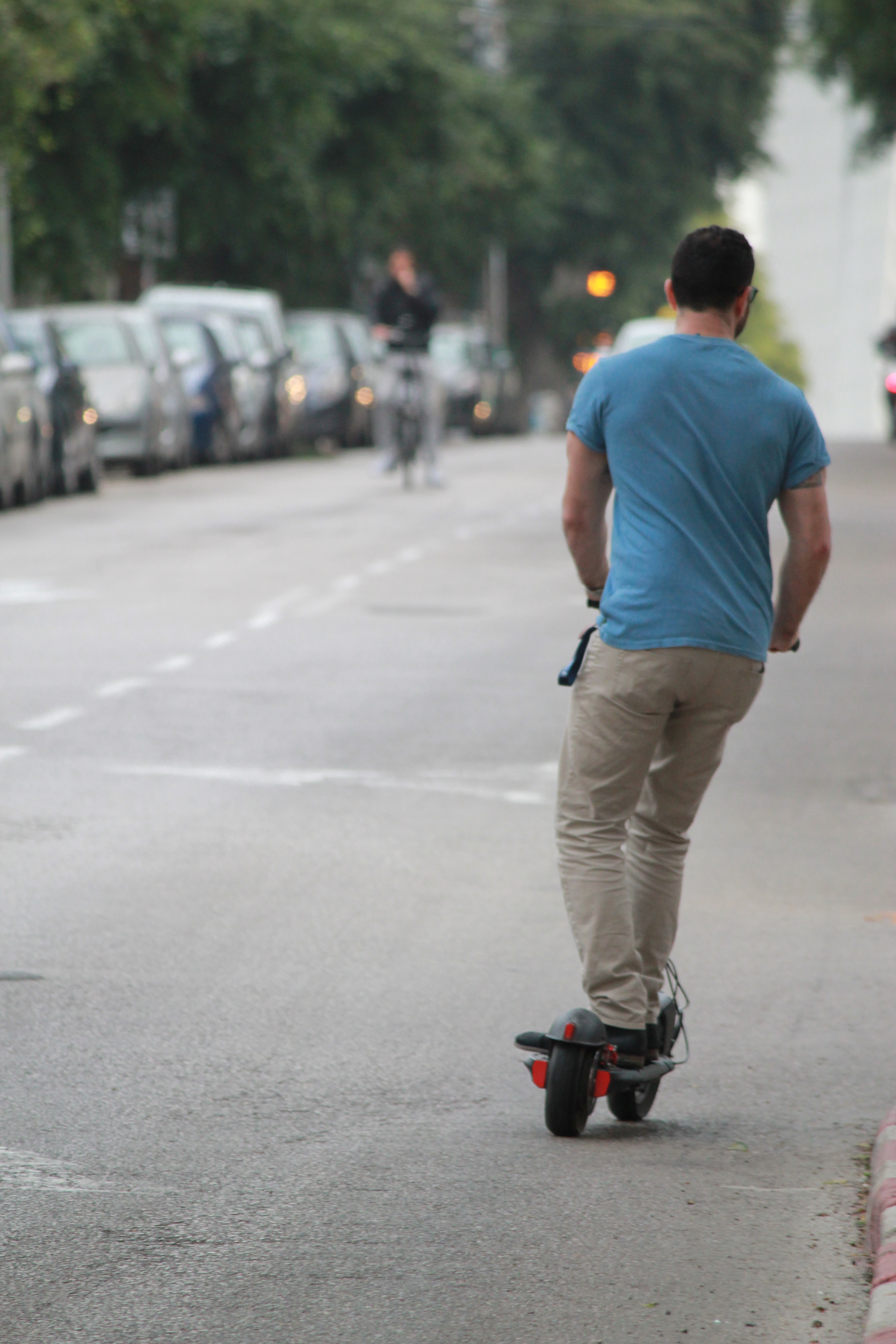 פרויקט בצילום – צילומי רחוב by eliadK - Illustrated by אליעד קיטייב - Ourboox.com