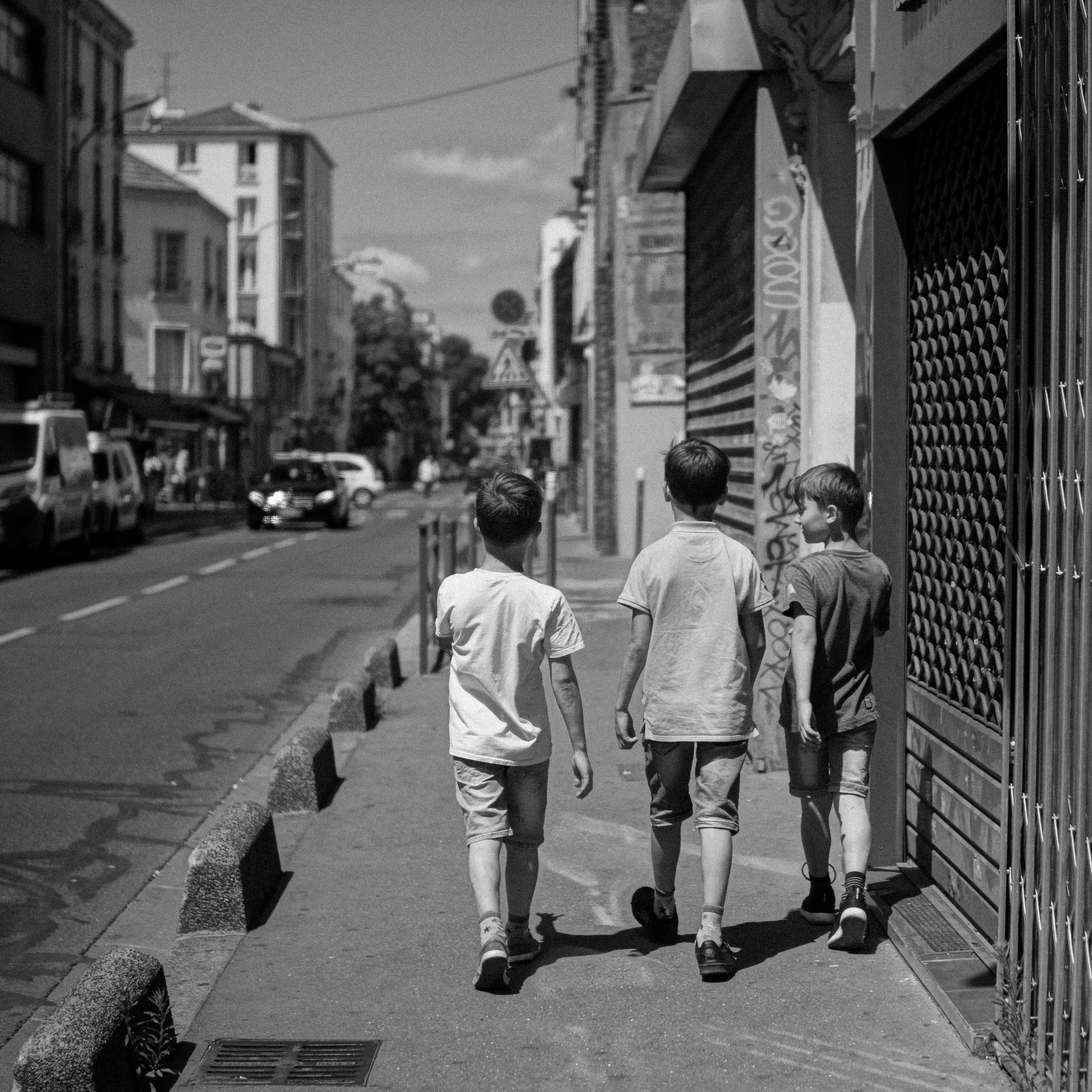 שרים מורשת by Roey Kitaro - Illustrated by רועי קיטרו - Ourboox.com