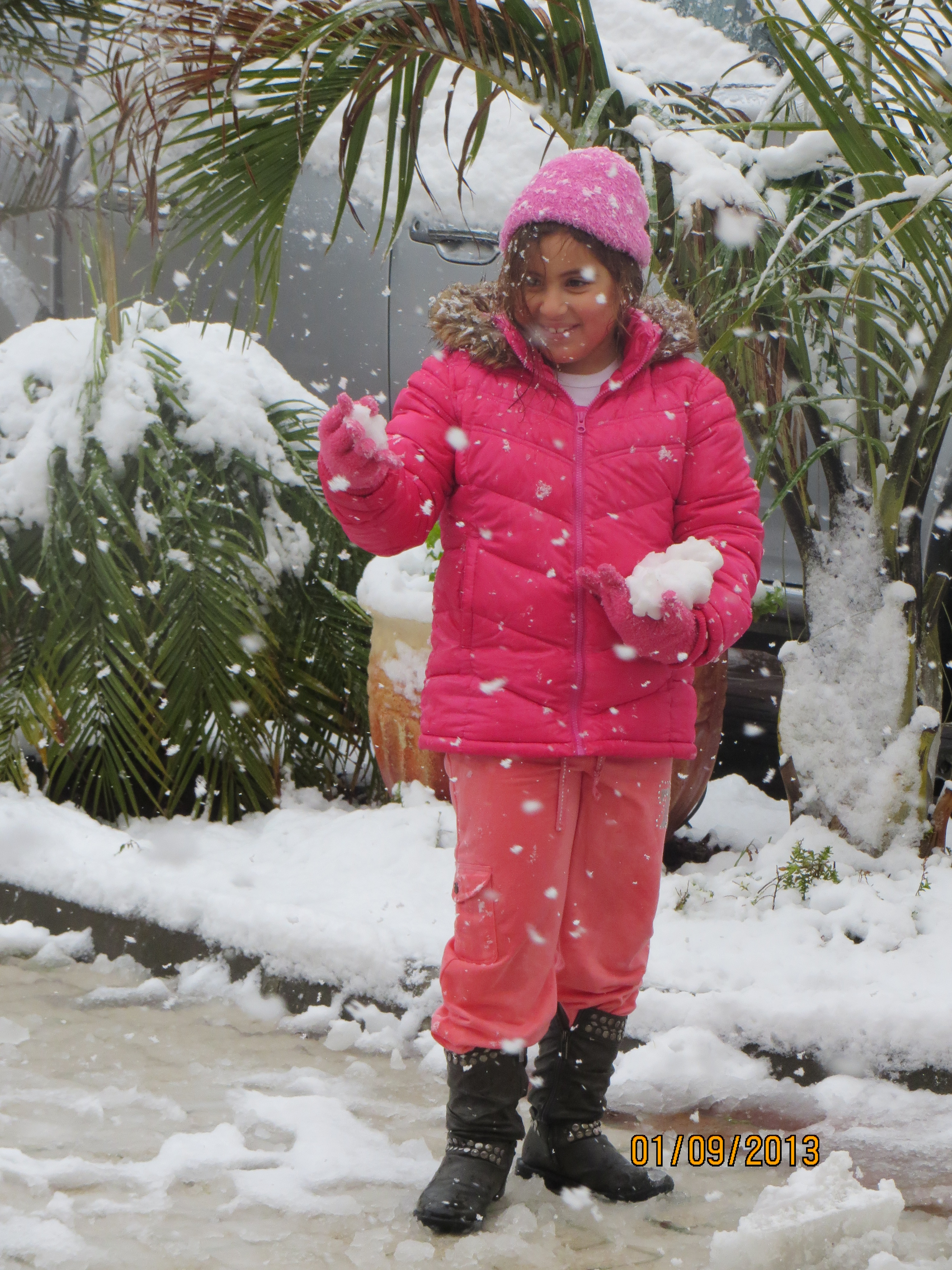 עבודת שורשים – מי קובע מה אני?! by einav - Ourboox.com