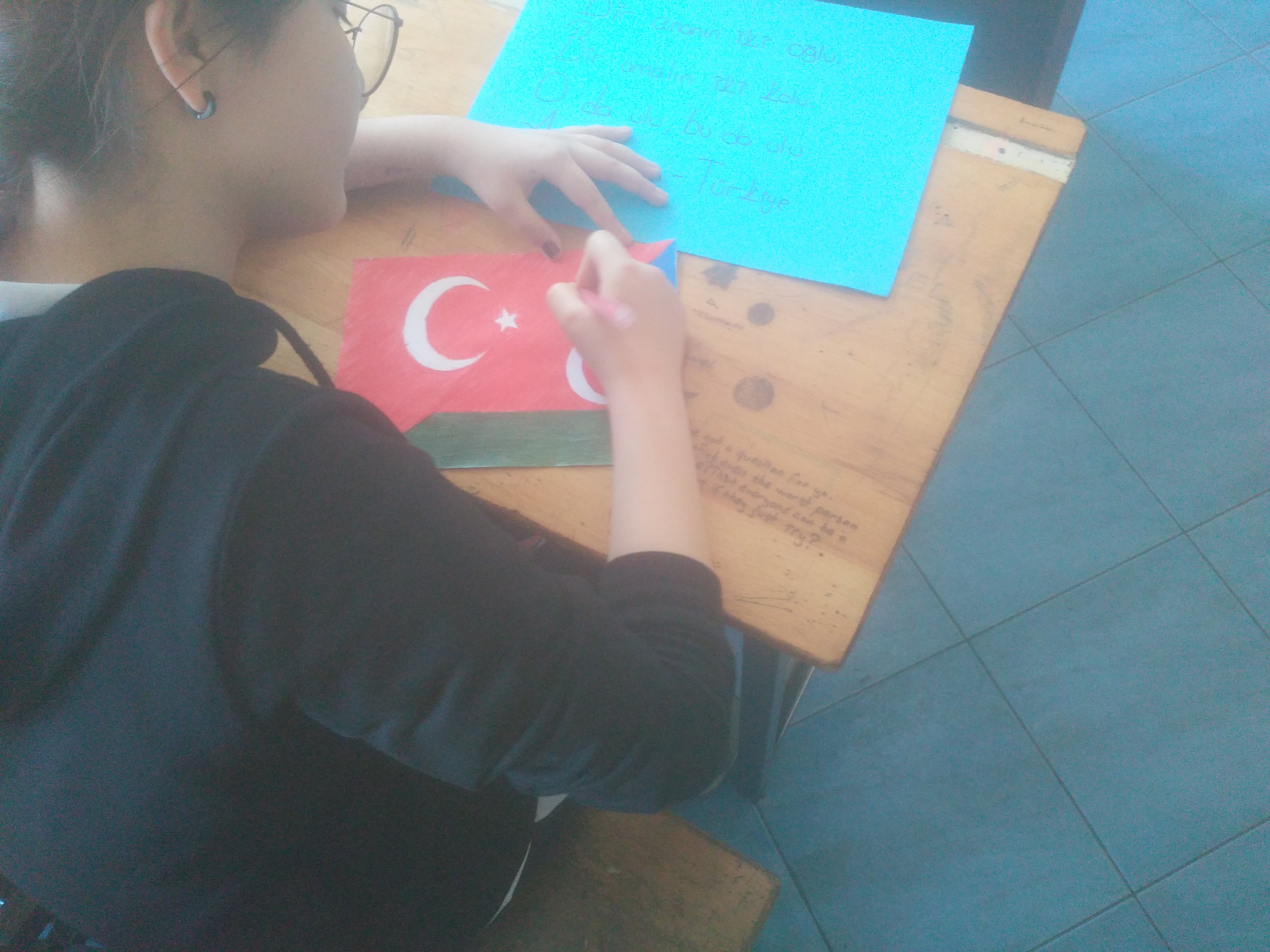 İKİ DEVLET BİR MİLLET eğitimde web 2.00 araçları kullanımı by İki Devlet,Bir Millet 