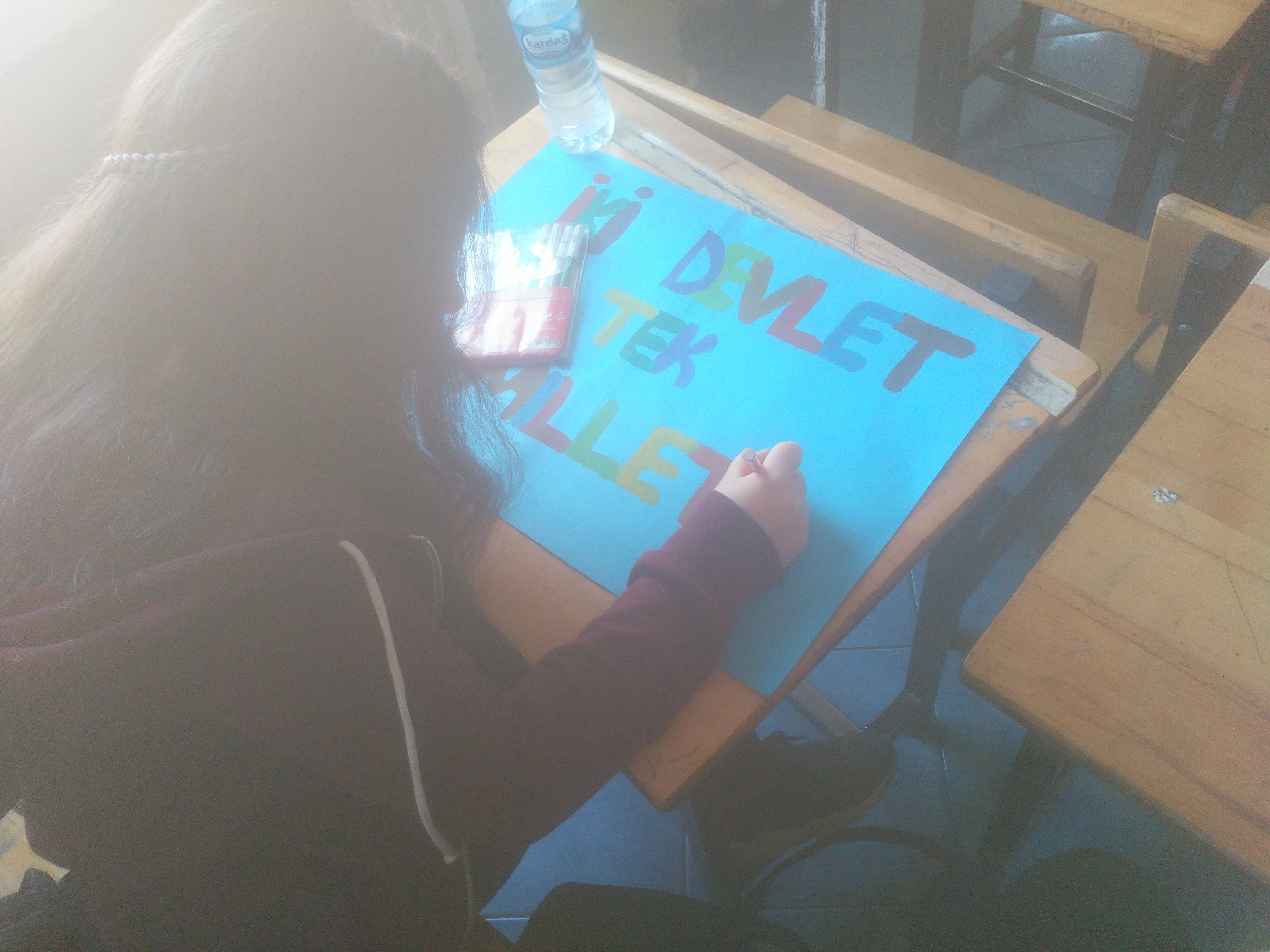 İKİ DEVLET BİR MİLLET eğitimde web 2.00 araçları kullanımı by İki Devlet,Bir Millet 