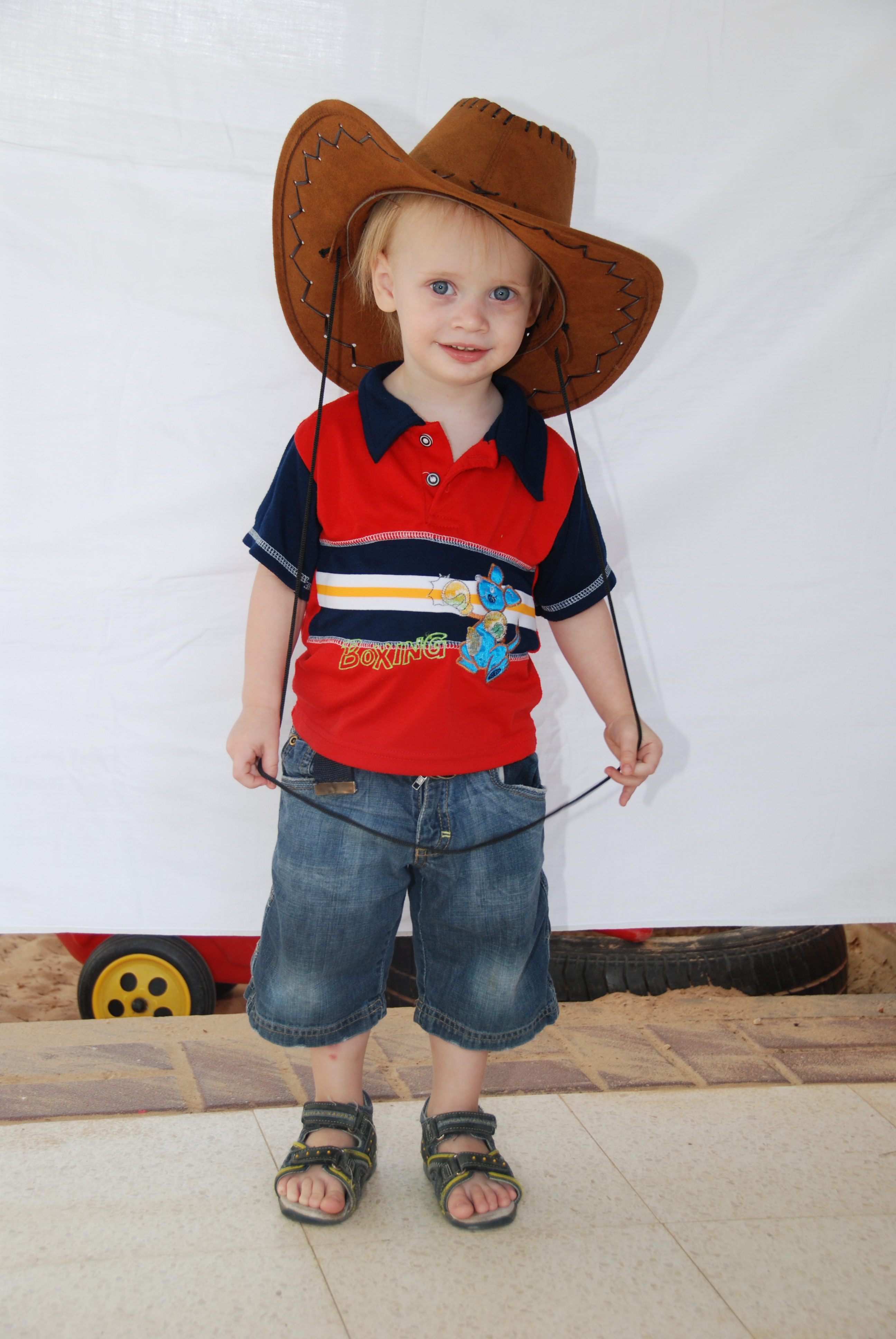 כשדניאל היה קטן by Daniel - Ourboox.com