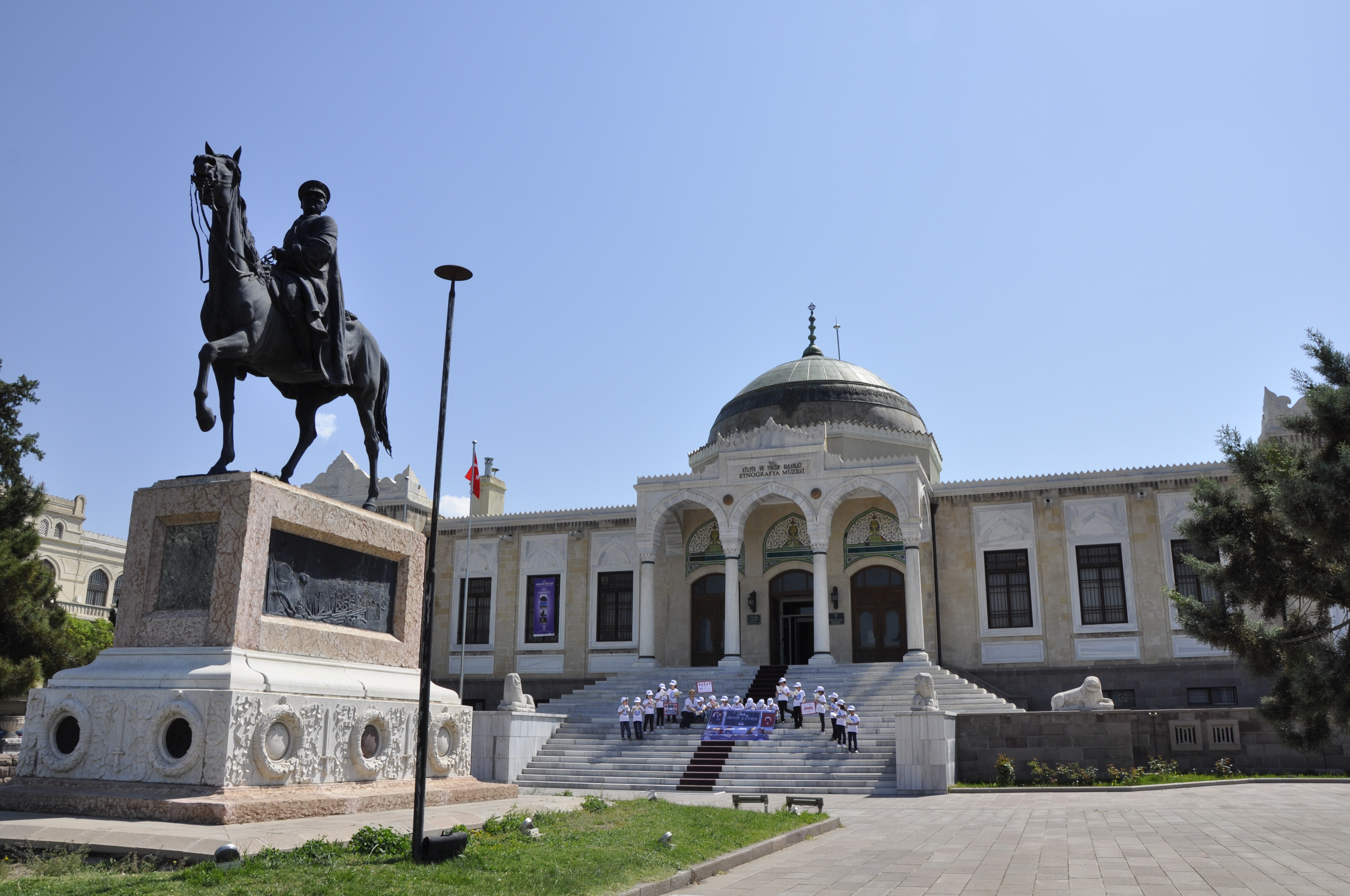 HEM OKUDUK HEM GEZDİK by seyunem - Ourboox.com