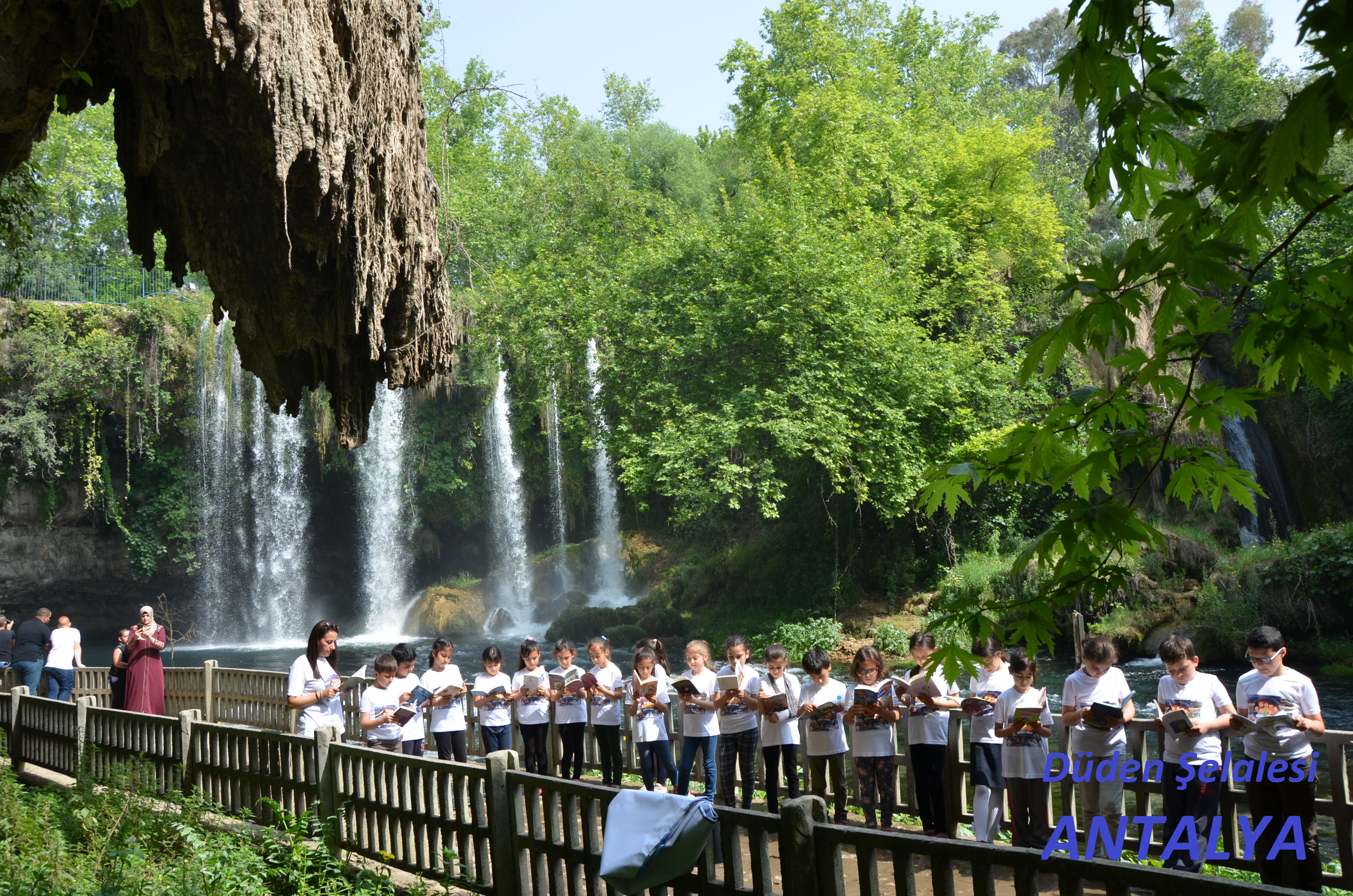 HEM OKUDUK HEM GEZDİK by seyunem - Ourboox.com