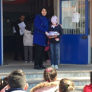 SLOGAN YARIŞMASI KAZANAN ÖĞRENCİMİZE ÖDÜLÜNÜN VERİLMESİ