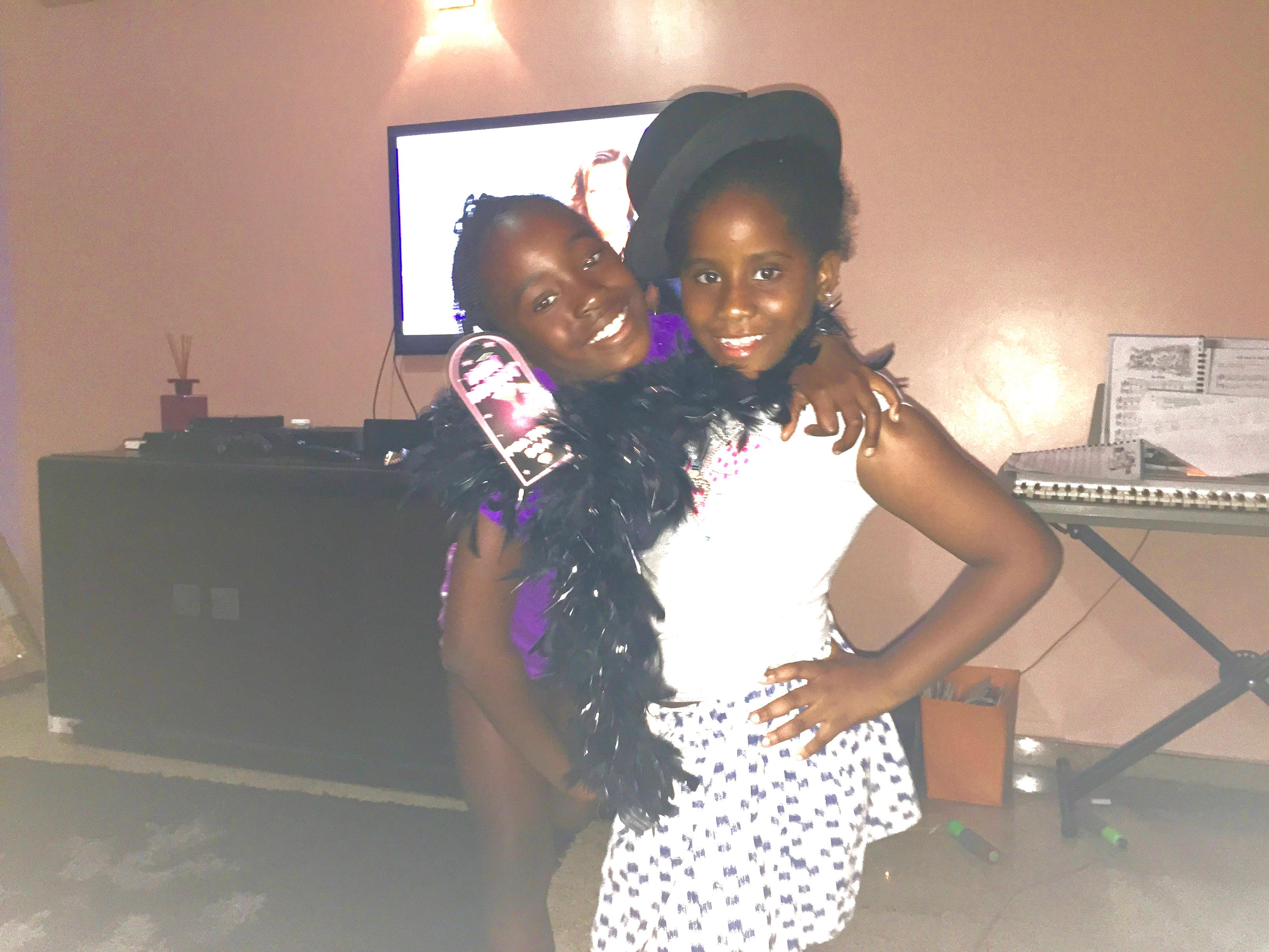 Sizziling CIS Memories by Julia Barrow - Illustrated by By: Julia Barrow - Ourboox.com