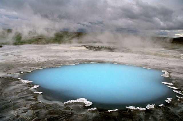 עשרת המקומות הכי יפים בעולם – בהם לא ביקרתי by oran malka - Illustrated by אורן מלכה - Ourboox.com