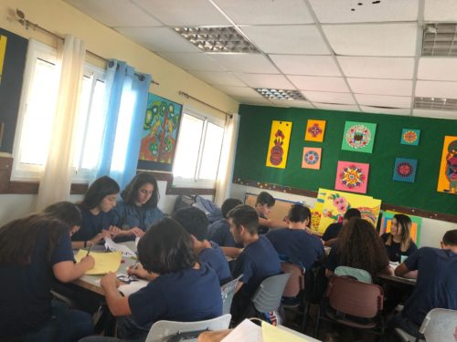 peace by ayaatila - Illustrated by by: AYA ATILA, ROBA HASOON, RAWAN SHAROUF,SIVAN HALABI - Ourboox.com