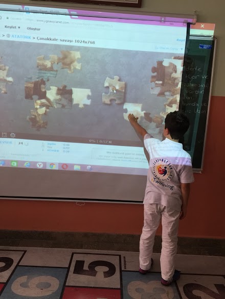 ÖĞRENCİ WEB 2.0 UYGULAMALARI -ŞİMDİ AKIL OYUNLARI İLE ÖĞRENME ZAMANI by Fevziye YILDIZ - Illustrated by Fevziye YILDIZ - Ourboox.com