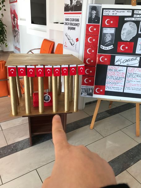 DUVARSIZ SINIFLAR FARKINDA YAŞAMLAR EBA HABERLERİ by Erol Yıldırım - Ourboox.com