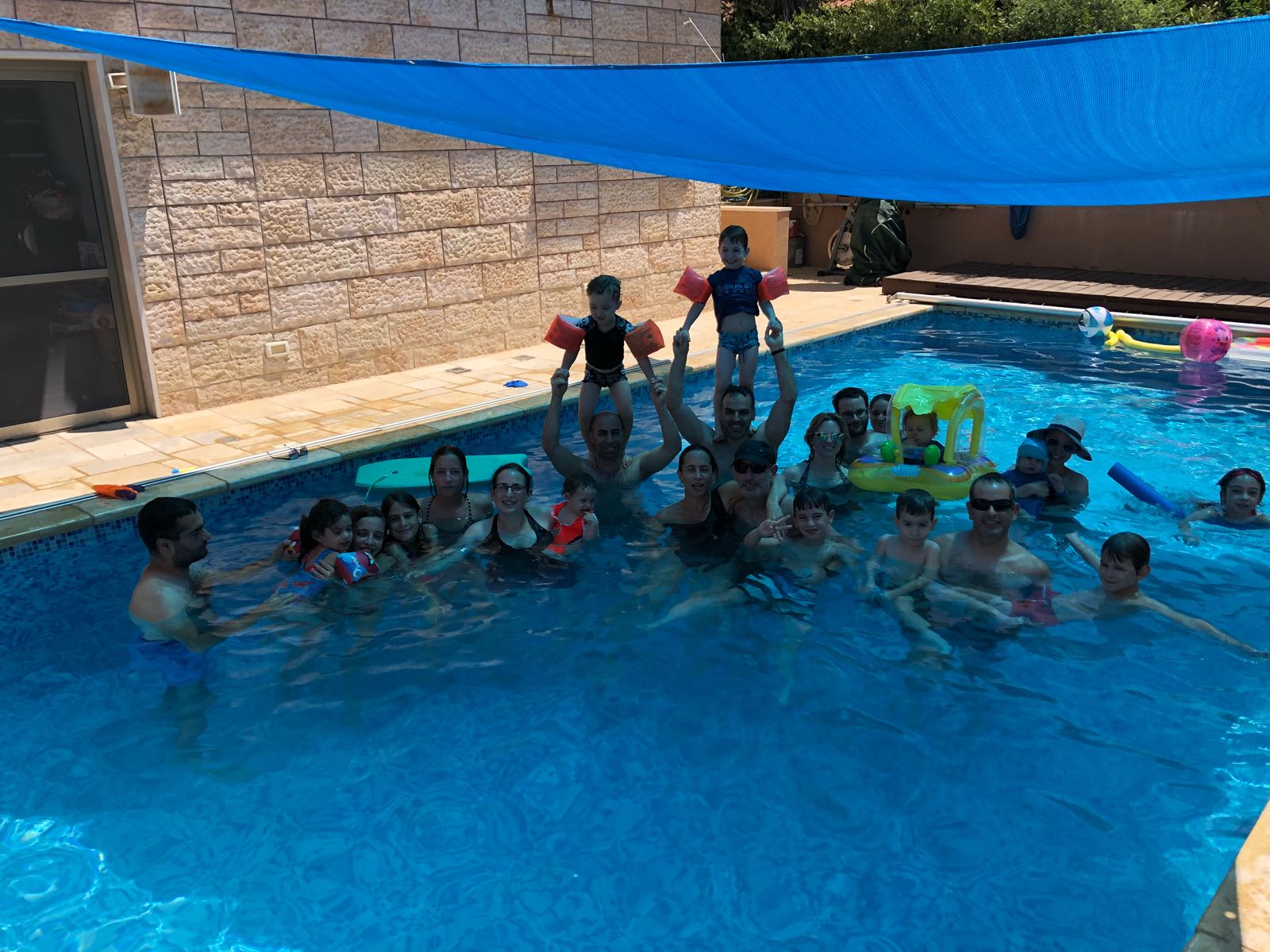 יום הולדת לאריאל by Asher Grinbaum - Ourboox.com