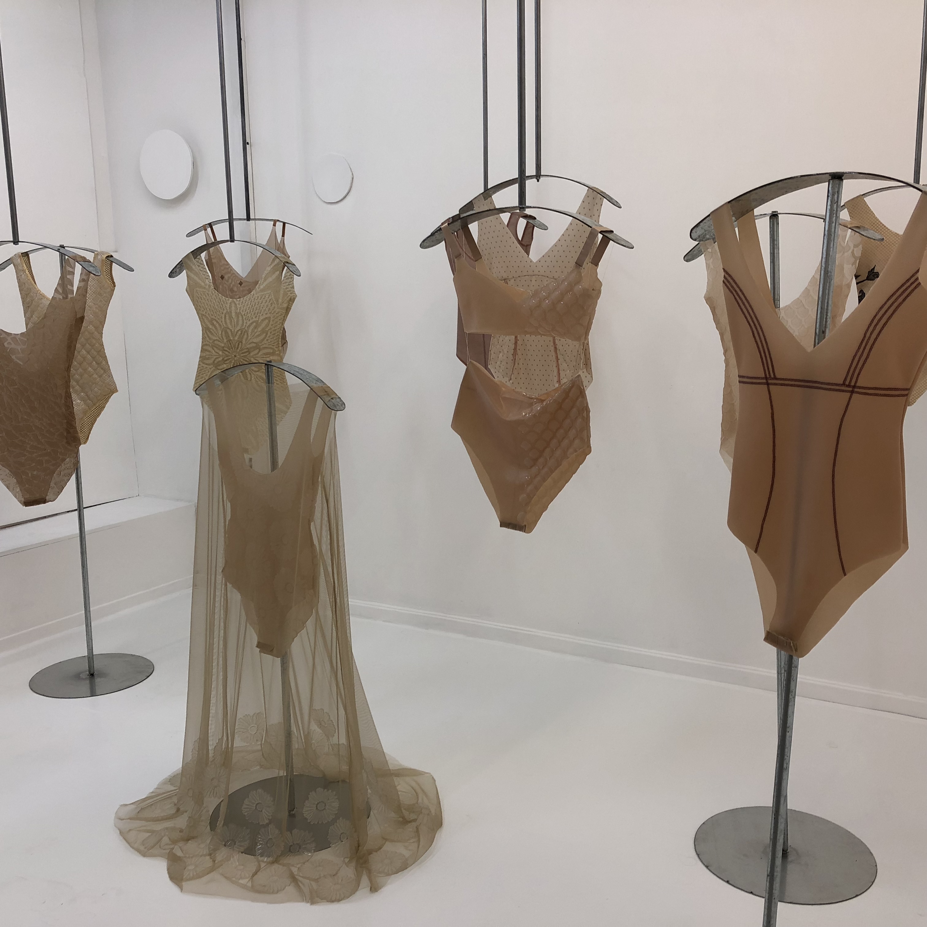 First Impressions, Shenkar College Final Projects, 2018 by Mel Rosenberg - מל רוזנברג - Ourboox.com