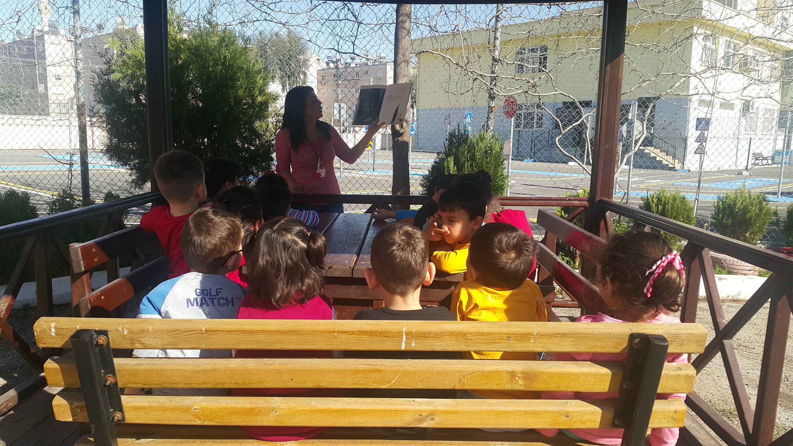 Konuşturan Yöntemler by pelin aydınol - Ourboox.com