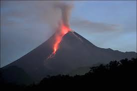 الانفجارات البركانية by nourhulaissi - Ourboox.com