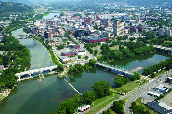 Welcome to the Binghamton Community by Catherine Paleno & Julia Lovaglia - Ourboox.com