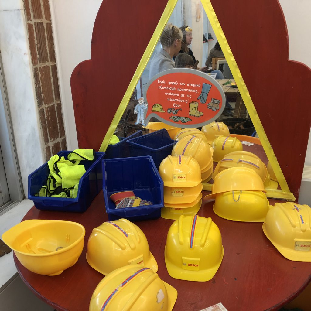 Children’s Museum in Athens by Mel Rosenberg - מל רוזנברג - Ourboox.com