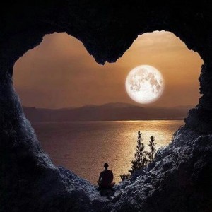 القمر by hedaya taweel - Illustrated by hedaya taweel - Ourboox.com