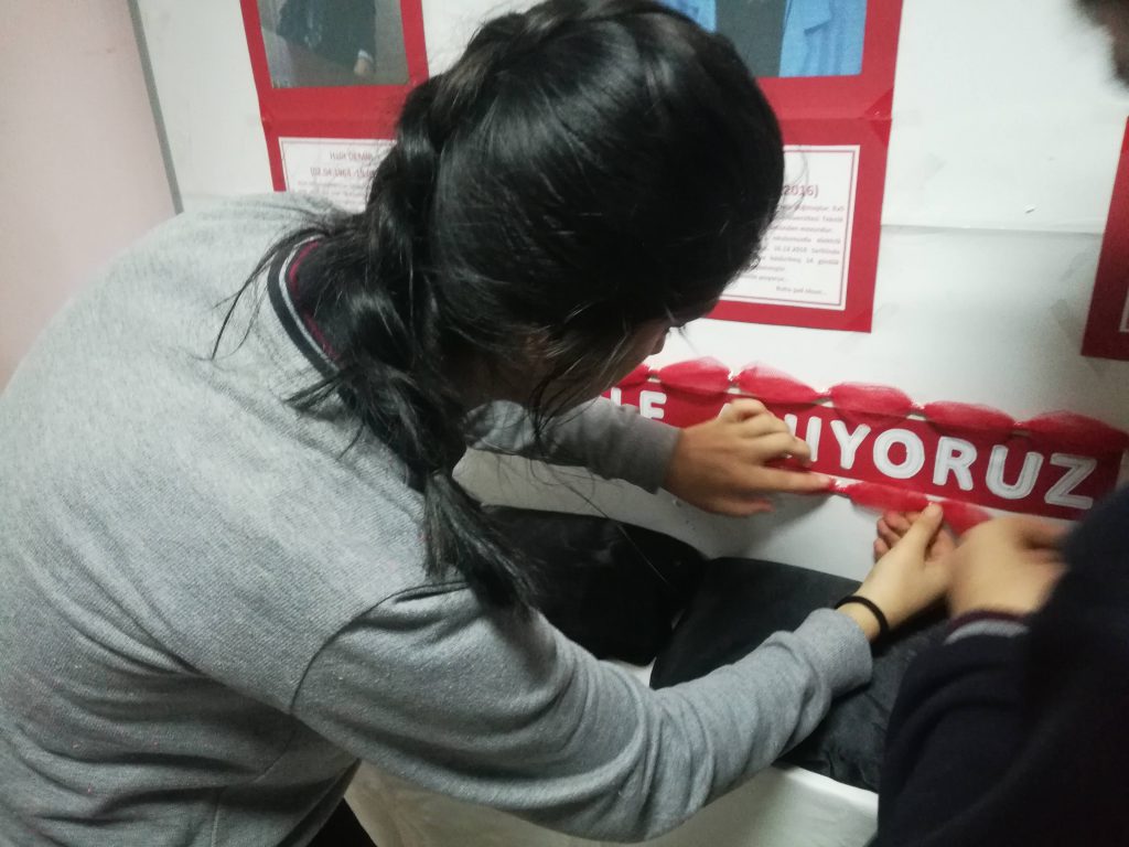 ögretmenler günü sergi by burcusonmez - Illustrated by NİHAT-DERYA-BURAK - Ourboox.com