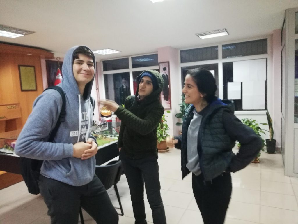 ögretmenler günü sergi by burcusonmez - Illustrated by NİHAT-DERYA-BURAK - Ourboox.com