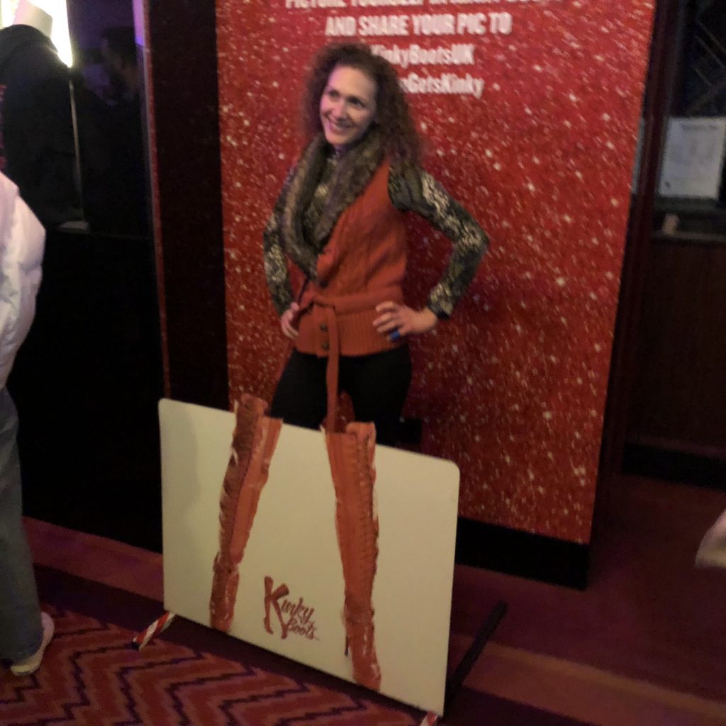 Kinky Boot People by Mel Rosenberg - מל רוזנברג - Ourboox.com