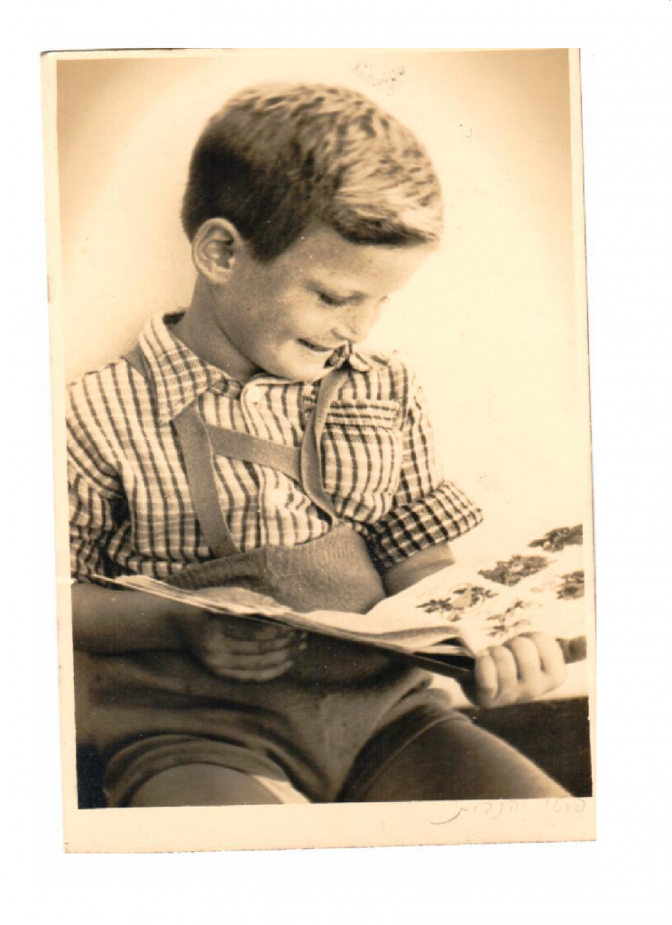 ילדות של סבא דני במושב בית יצחק by lilach - Ourboox.com