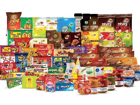 Sweets by:Maayan Mishan by Noam Banot Pisgat Zeev - Illustrated by MAAYAN MISHAN - Ourboox.com