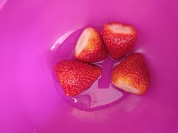 הזחל הרעב by talya zada - Illustrated by אריק קרל - Ourboox.com