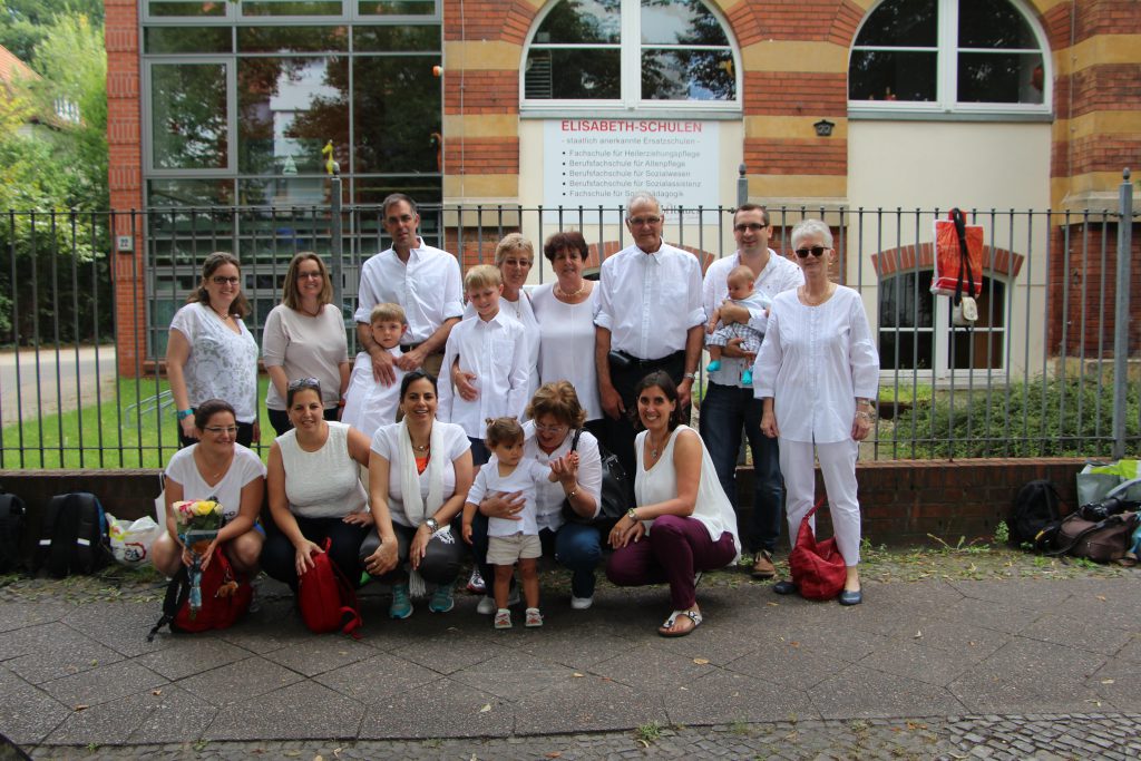 מסע אל העבר by libby - Illustrated by ליבי כהן וסבתא דורית רוזנברג - Ourboox.com