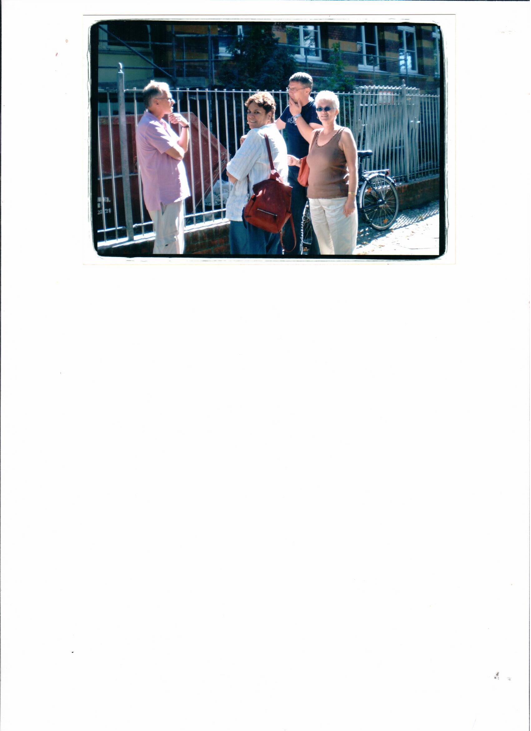 מסע אל העבר by libby - Illustrated by ליבי כהן וסבתא דורית רוזנברג - Ourboox.com