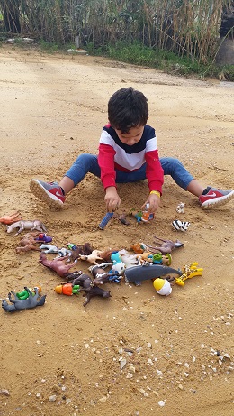 The Children’s adventures – The Sea by Romina Baldacchino - Illustrated by Parents of Class K1.2 and K1.3 - Ourboox.com